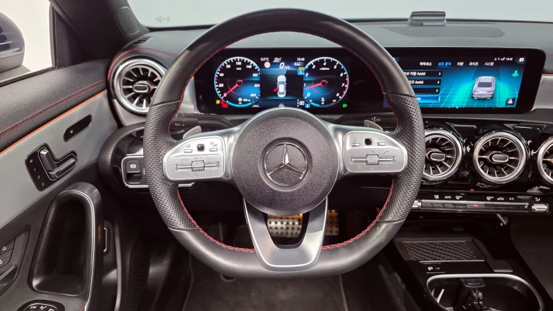 Mercedes-Benz CLA-Class