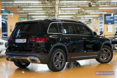 Mercedes-Benz GLB-Class