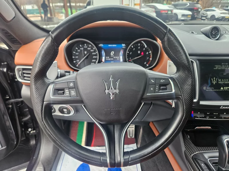 Maserati LEVANTE