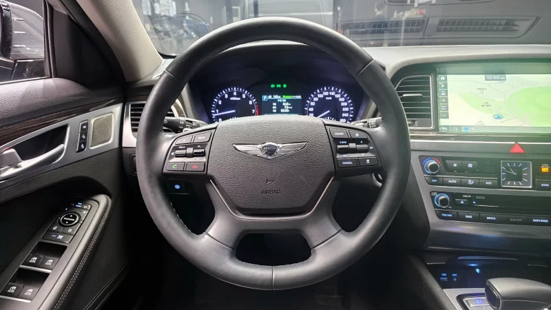 Genesis G80