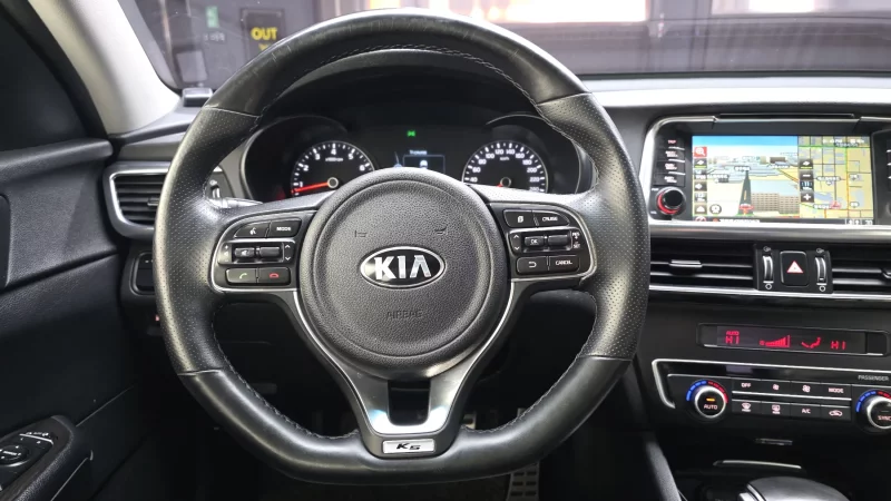 Kia K5