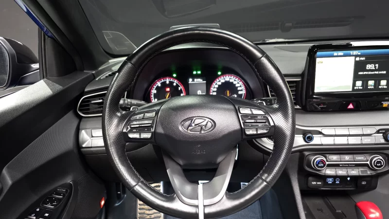 Hyundai Veloster