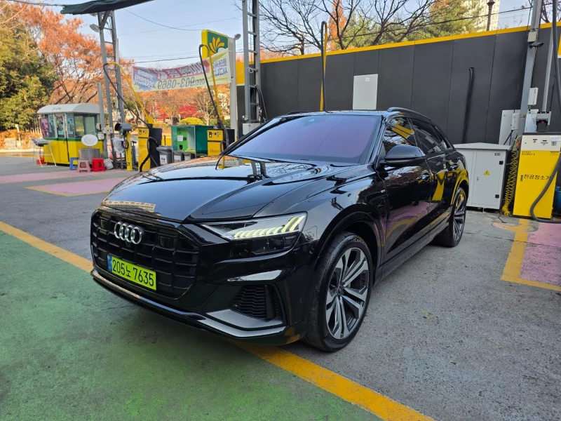 Audi Q8