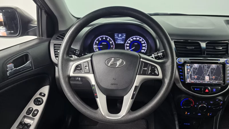 Hyundai Accent