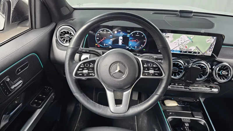 Mercedes-Benz GLB-Class