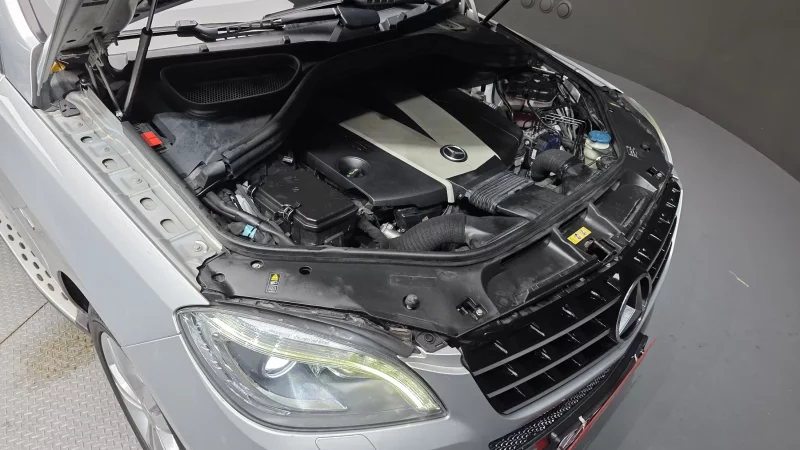 Mercedes-Benz M-class