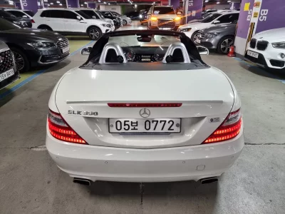Mercedes-Benz SLK-Class