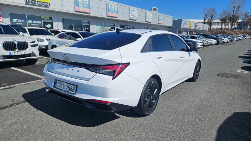 Hyundai AVANTE