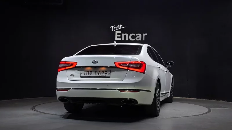 Kia K7