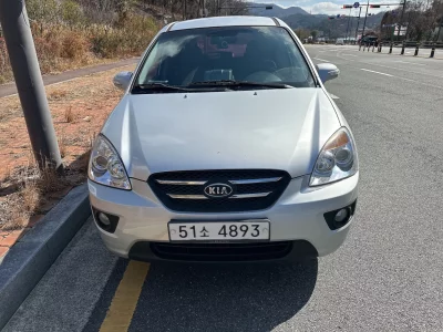 Kia Carens