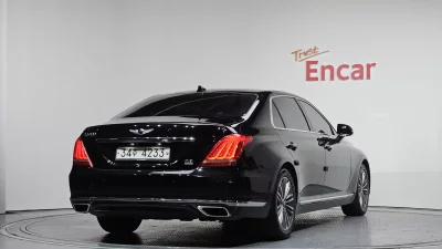 Genesis EQ900