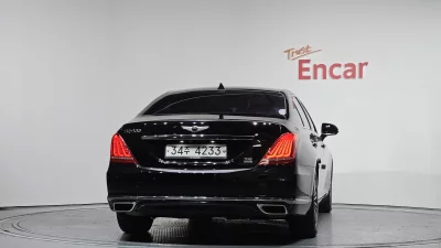 Genesis EQ900