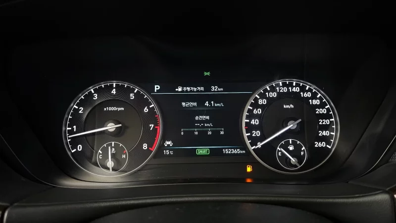 Genesis EQ900