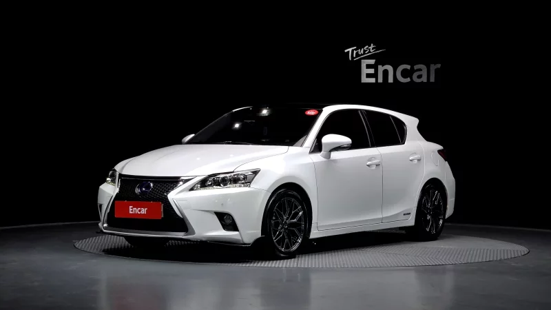 Lexus CT200h