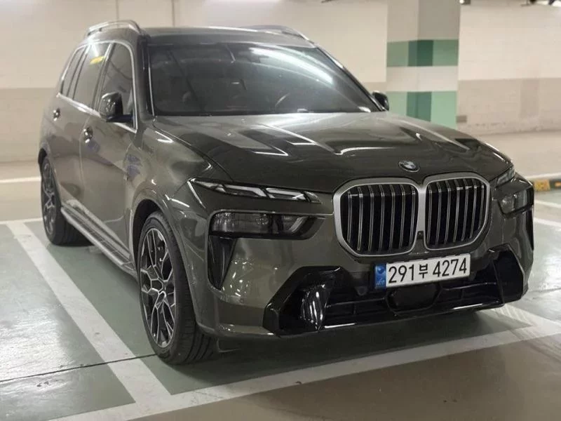 BMW X7