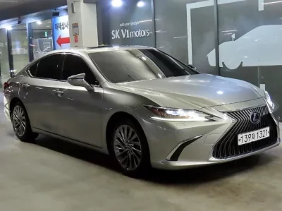 Lexus ES300h