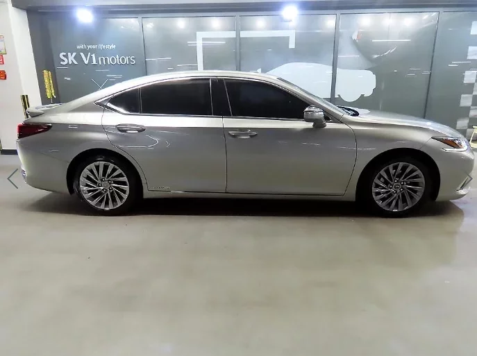 Lexus ES300h