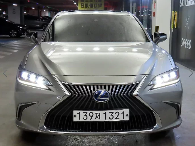 Lexus ES300h