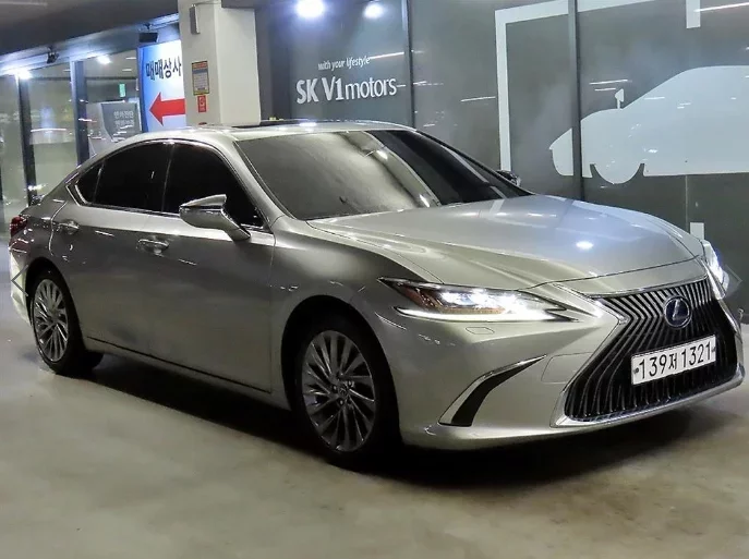 Lexus ES300h
