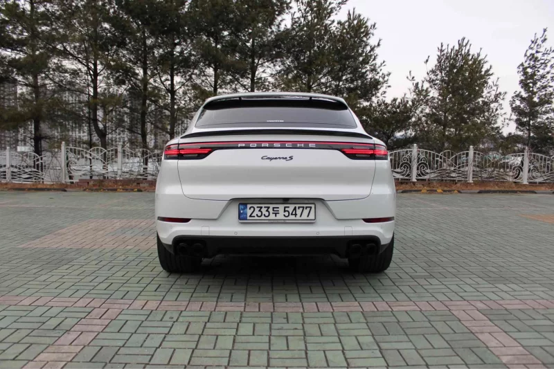 Porsche CAYENNE