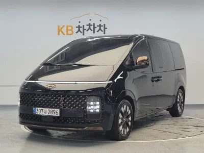 Hyundai Staria