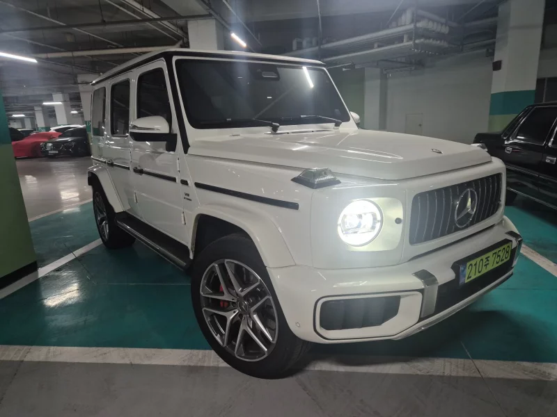 Mercedes-Benz G-Class