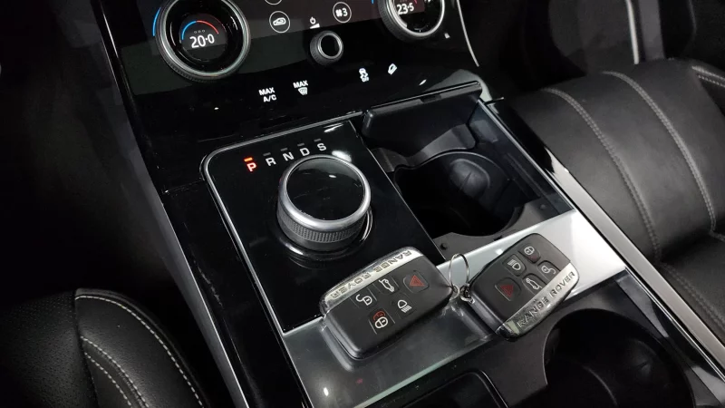 Land Rover RANGE ROVER VELAR