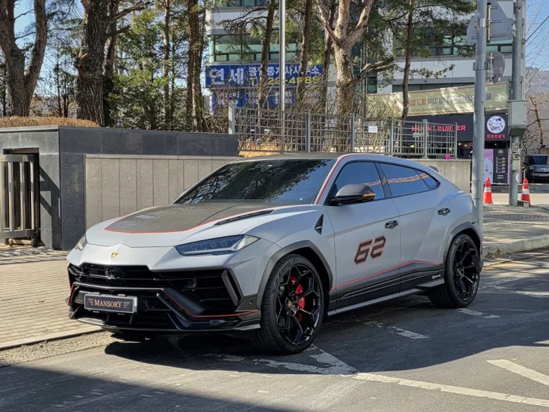 Lamborghini URUS
