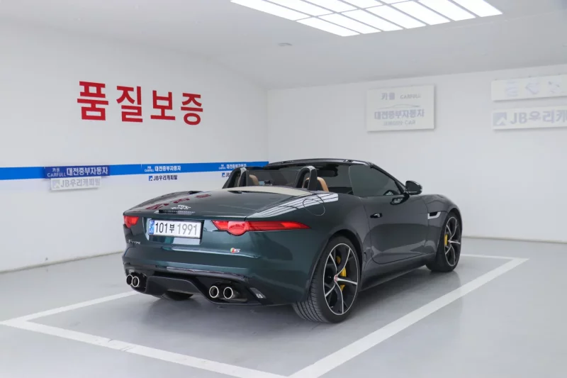 Jaguar F-TYPE