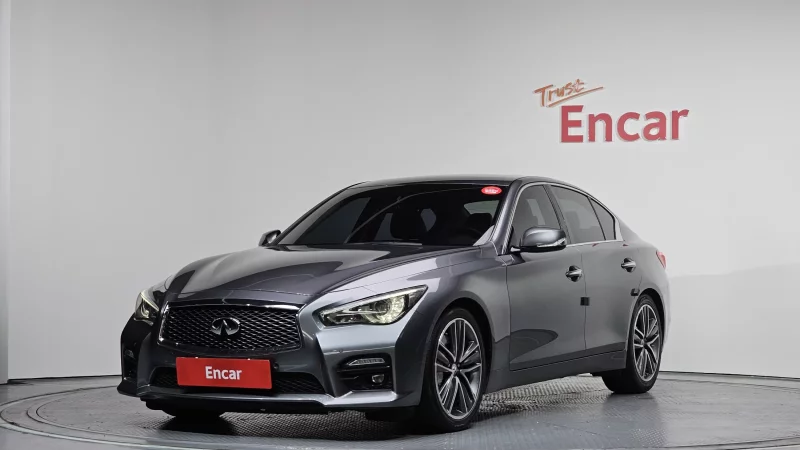 Infiniti Q50