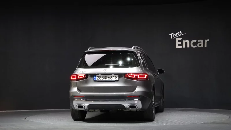 Mercedes-Benz GLB-Class