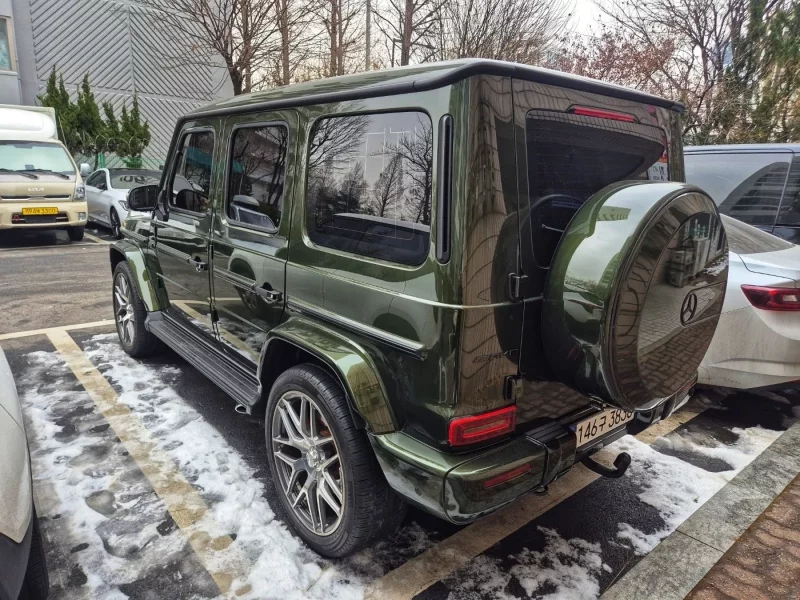 Mercedes-Benz G-Class