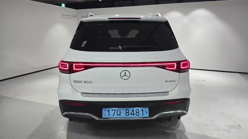 Mercedes-Benz EQB