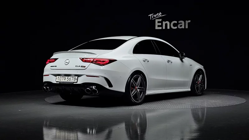 Mercedes-Benz CLA-Class