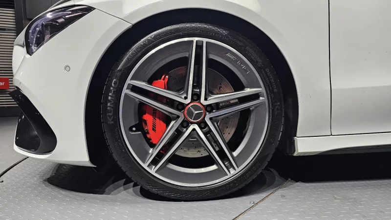 Mercedes-Benz CLA-Class