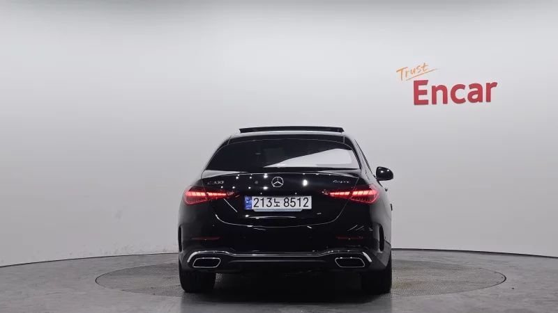 Mercedes-Benz C-Class