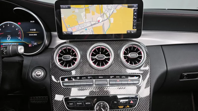 Mercedes-Benz C-Class