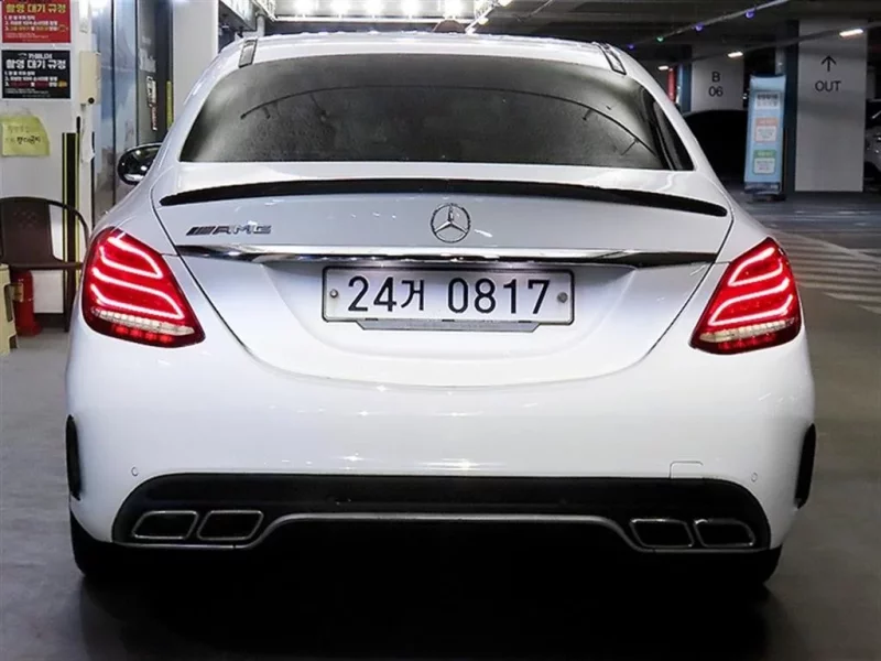 Mercedes-Benz C-Class