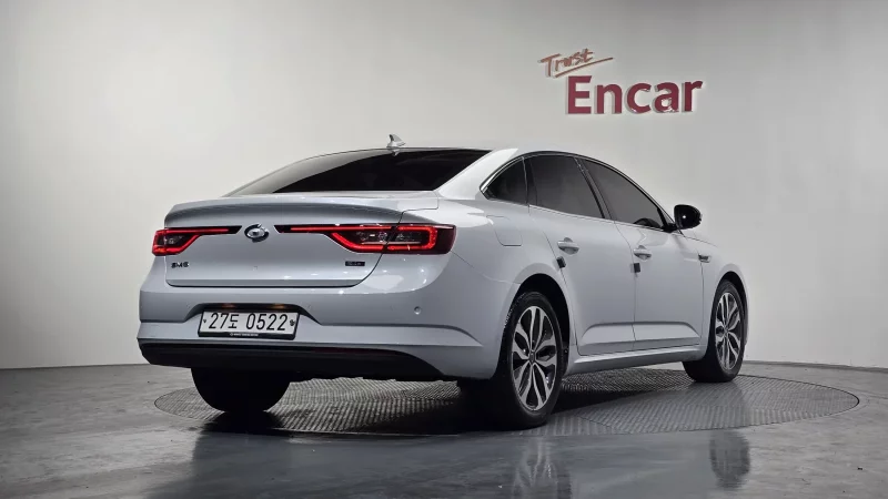 Renault Samsung SM6