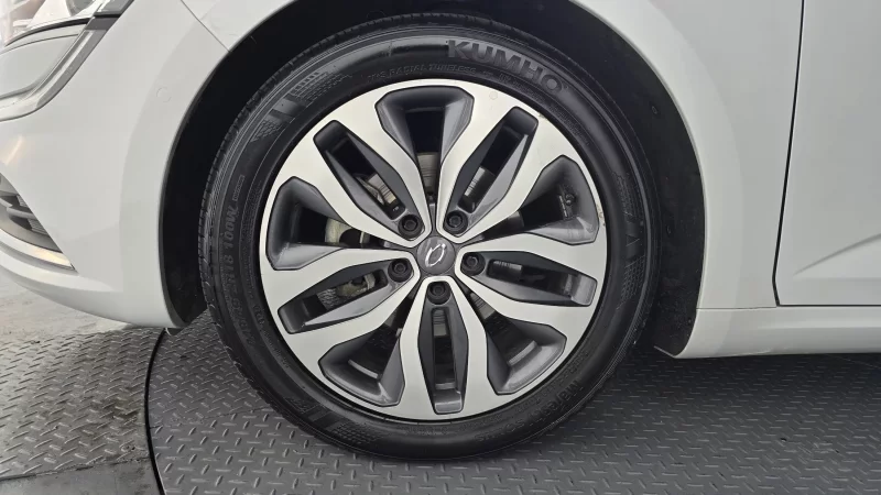 Renault Samsung SM6