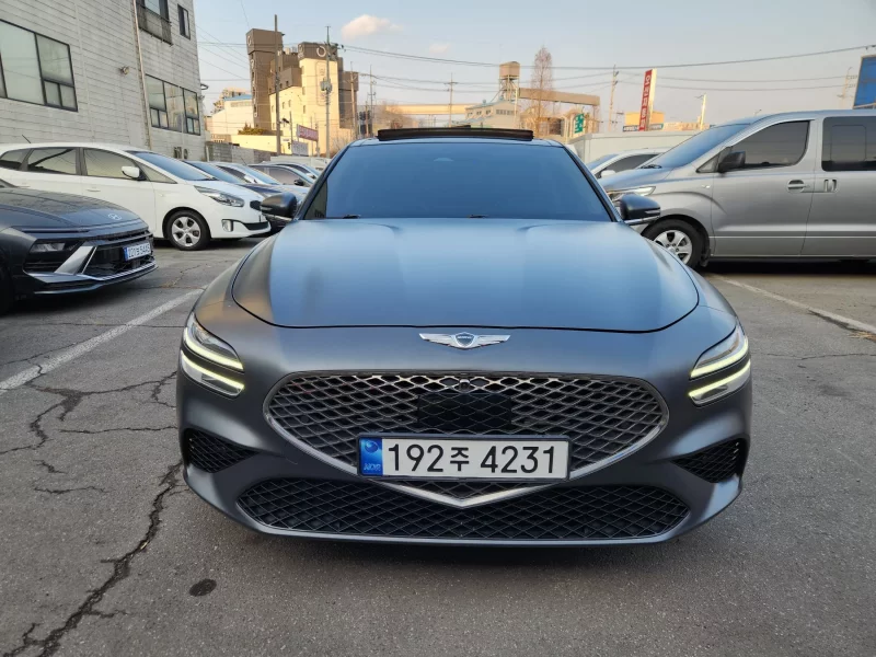 Genesis G70