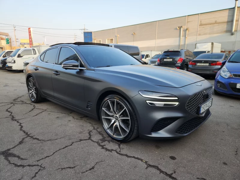 Genesis G70