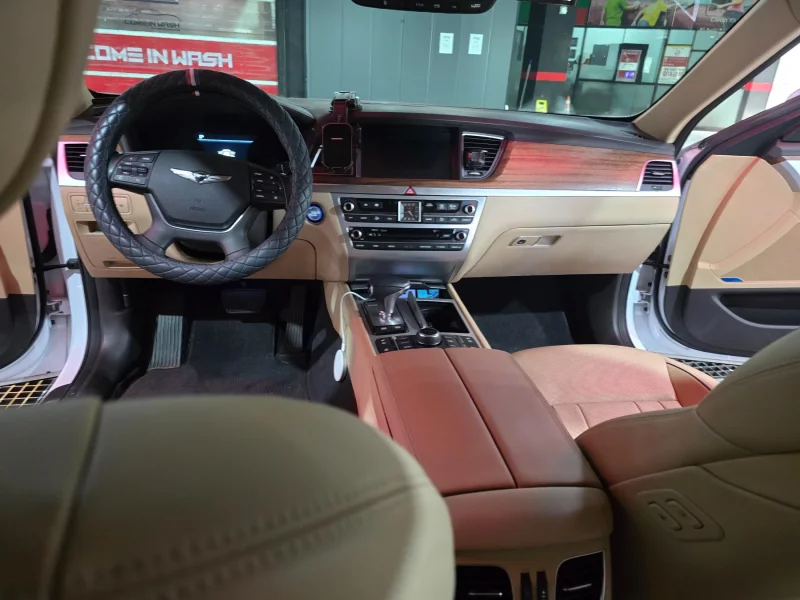 Genesis G80