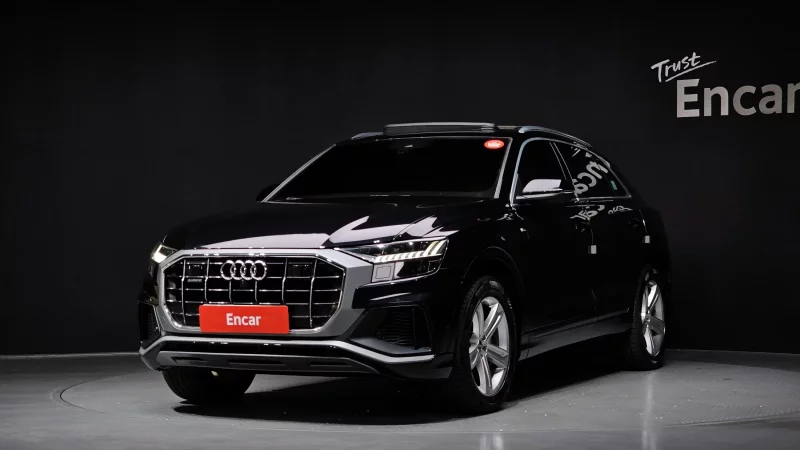 Audi Q8