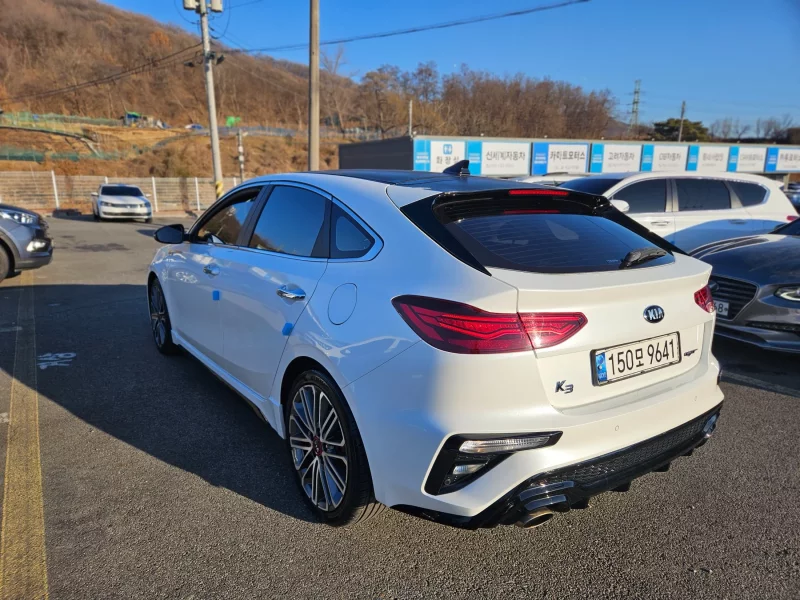Kia K3