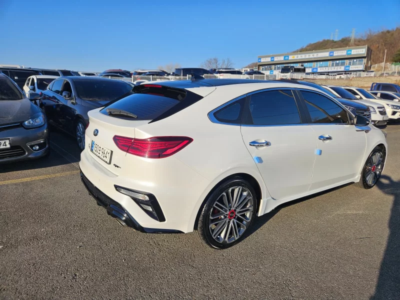 Kia K3