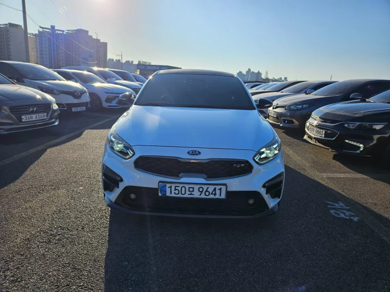 Kia K3