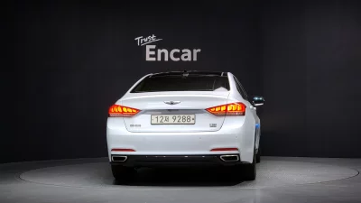Hyundai Genesis