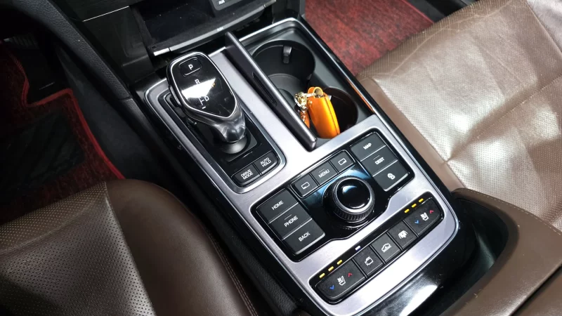 Hyundai Equus