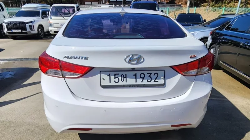 Hyundai AVANTE